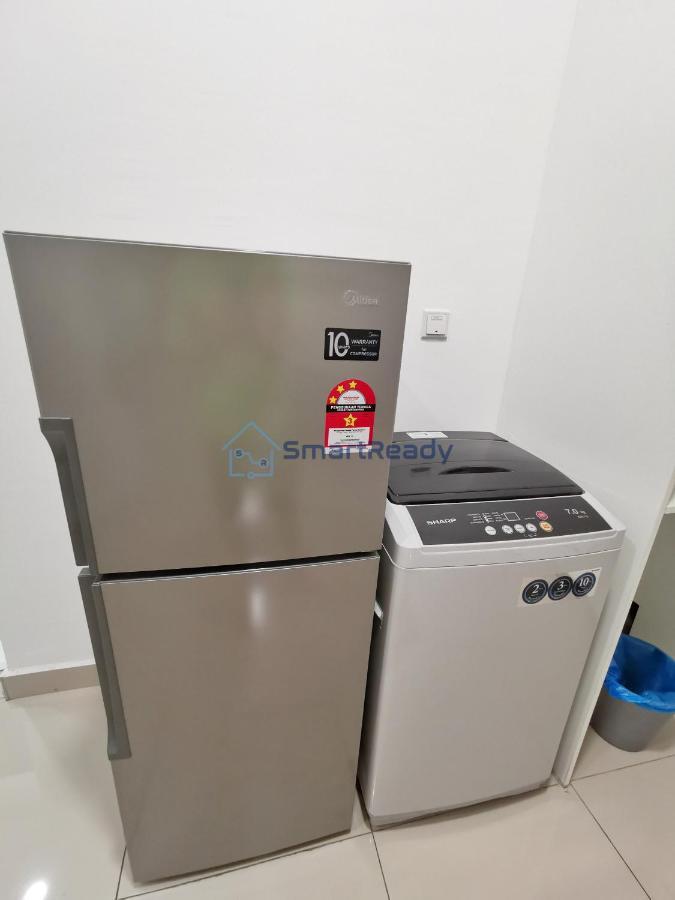 جوهر بهرو Twin Galaxy Suites By Sr Home المظهر الخارجي الصورة